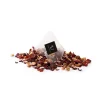 Rozenbottelthee of rosehip is thee gemaakt van de vrucht van de rozenplant. Deze thee zit vol met antioxidanten zoals vitamine C en E. De hibiscus zorgt voor een frisse toets. We spreken over thee maar rosehip of rozenbottelthee is eigenlijk een kruideninfusie en bevat geen cafeïne en toegevoegde suikers. De thee is verkrijgbaar in builtjes en als losse thee.
